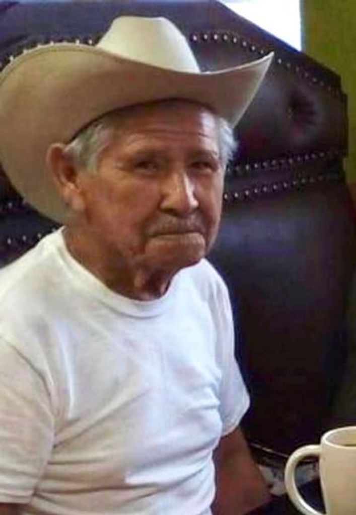 Antonio G Flores Profile Photo