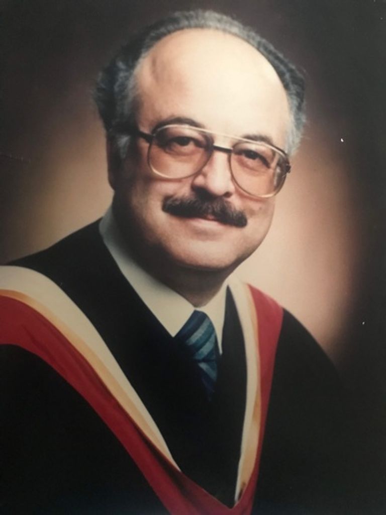 Claude Bennett Profile Photo