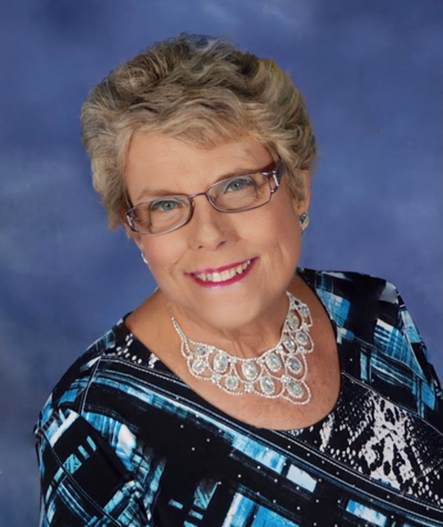 Suzanne Shepard Profile Photo
