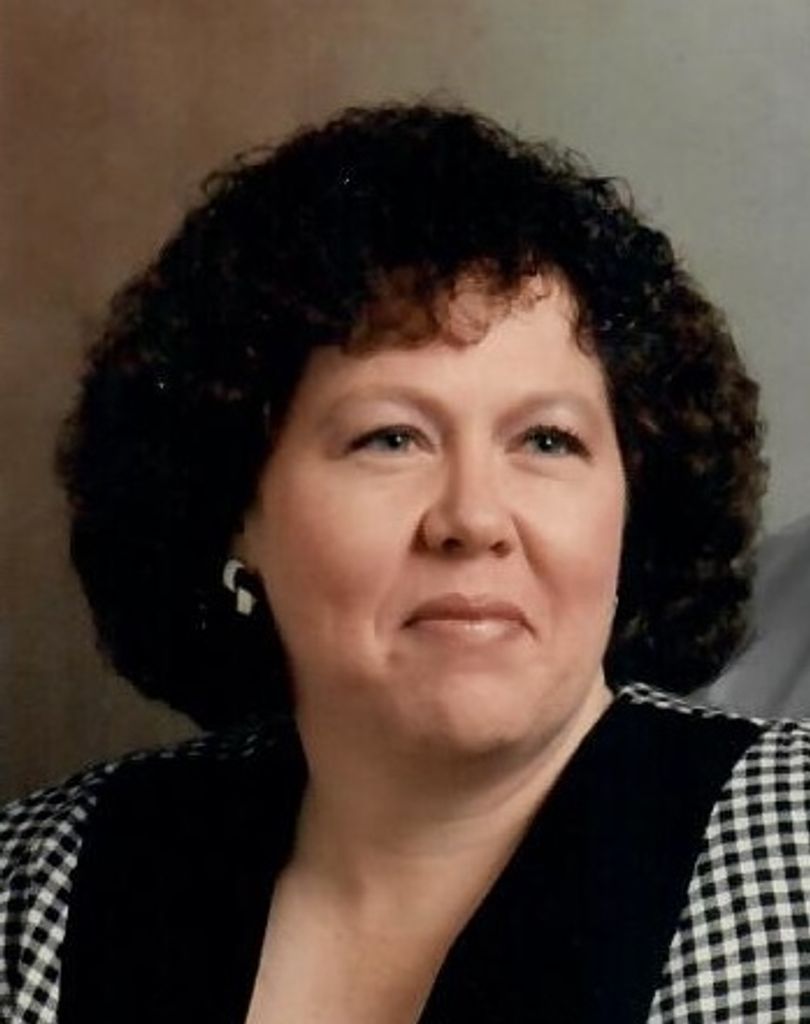 Shelley Gayle (Clark) Saavedra