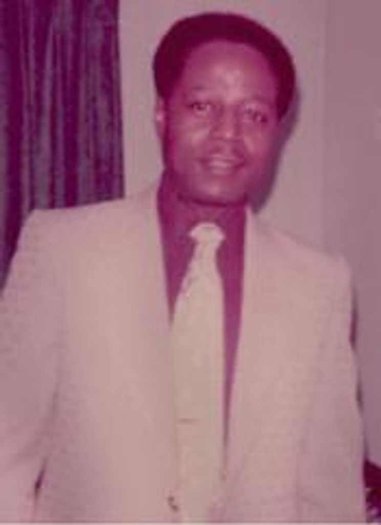 Crilmer Lee Holmes Profile Photo