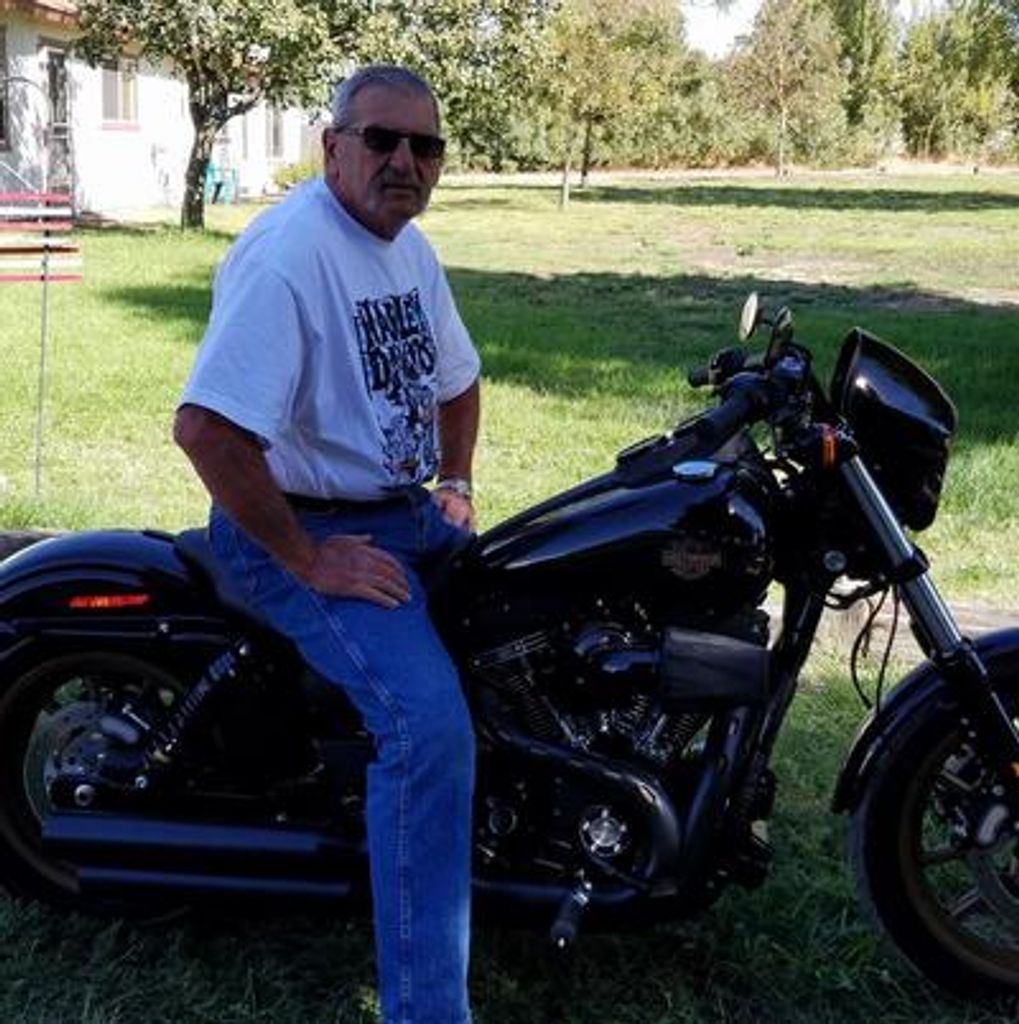 Willie "Sonny" Walter Moses, Jr. Profile Photo