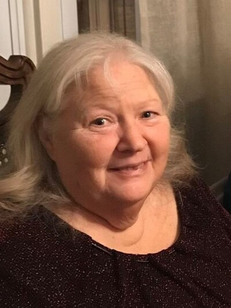 Elizabeth Anna Mitchell Profile Photo
