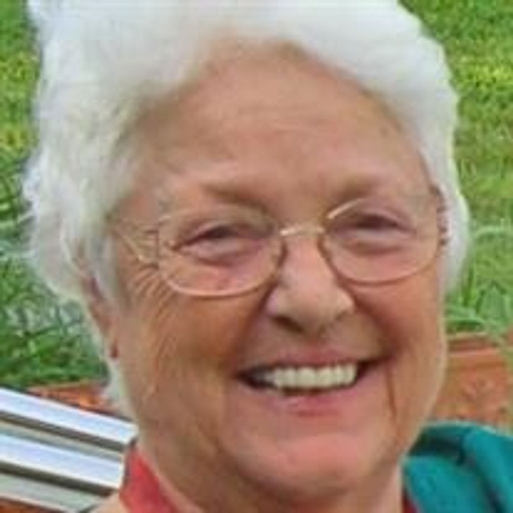 Evelyn B Schilpp