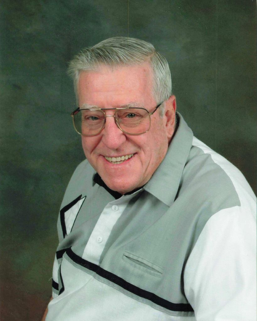 Clyde Clarence "Mike" Nelson Profile Photo