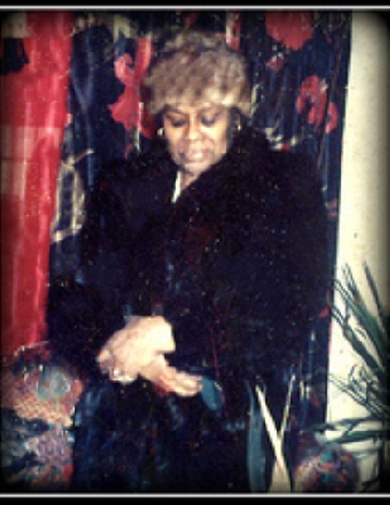 Mary Riley Profile Photo