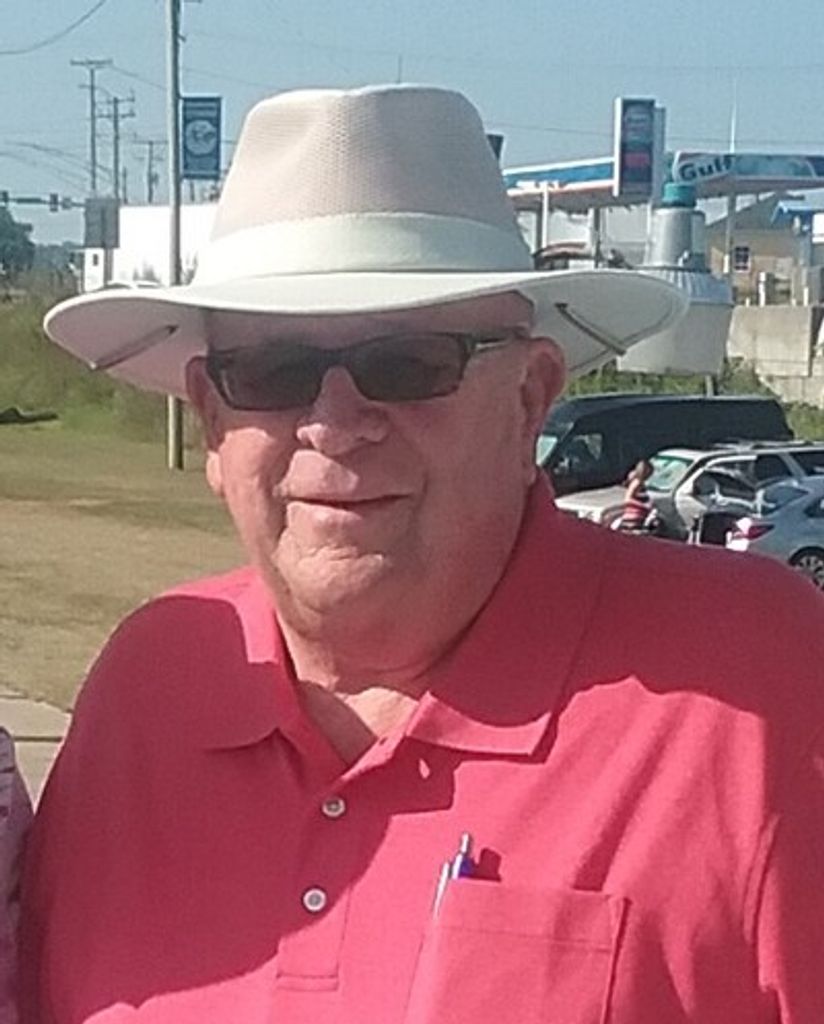 Hunter "Buck" Earhart Profile Photo