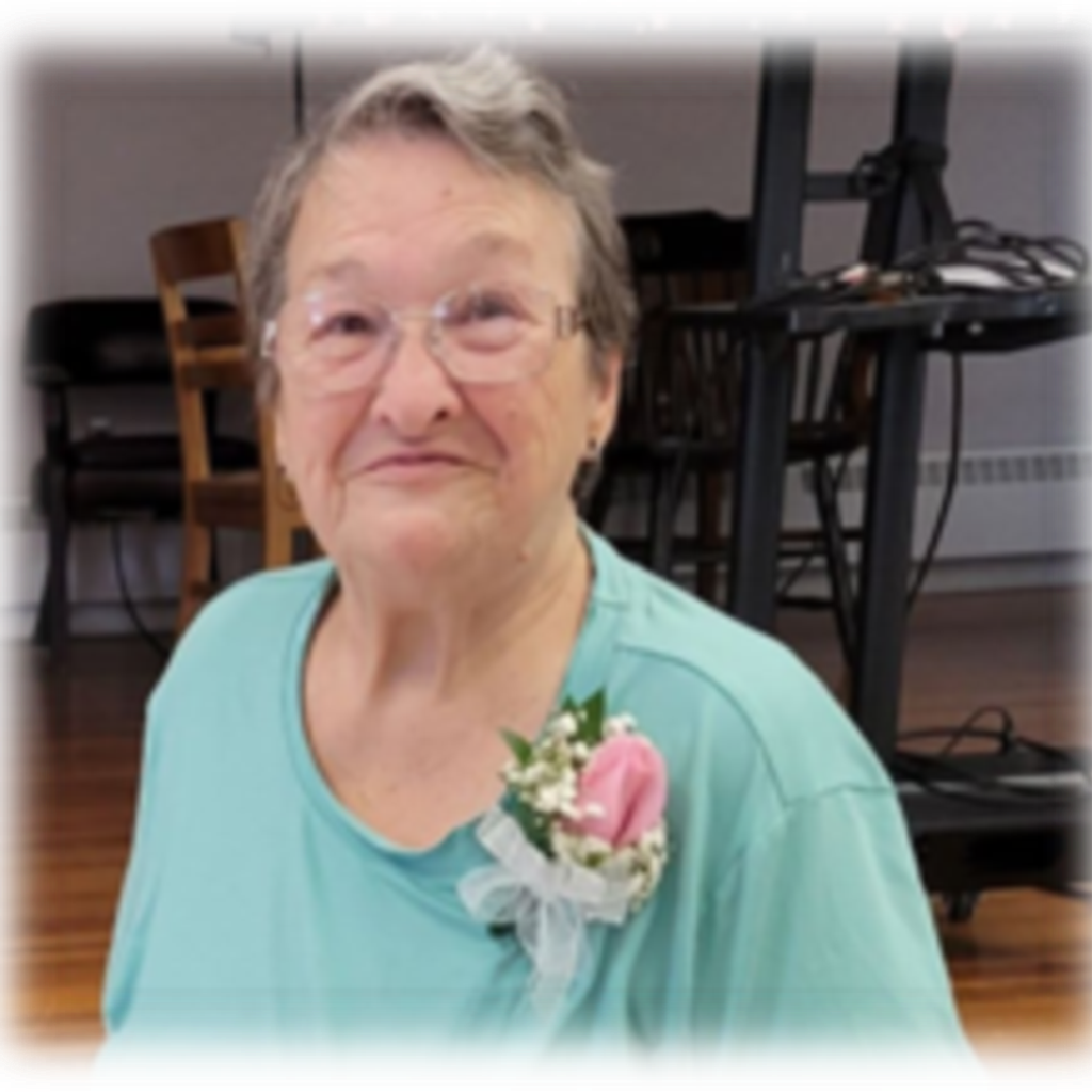 Mary Anne Snape Profile Photo