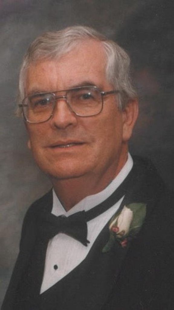 Raul A. Montaño Profile Photo