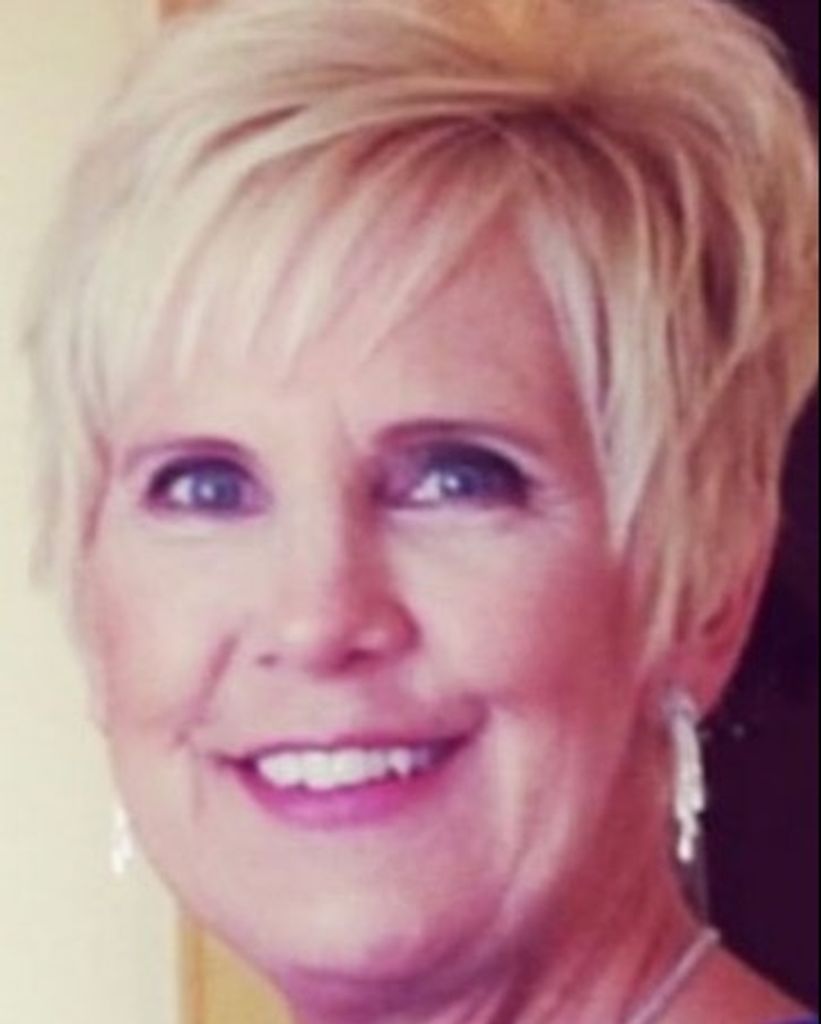 Carolyn Hejlik Profile Photo