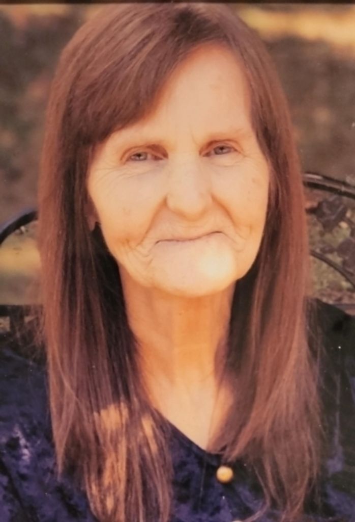 Mrs Lucille L (Marshall) Adams Profile Photo