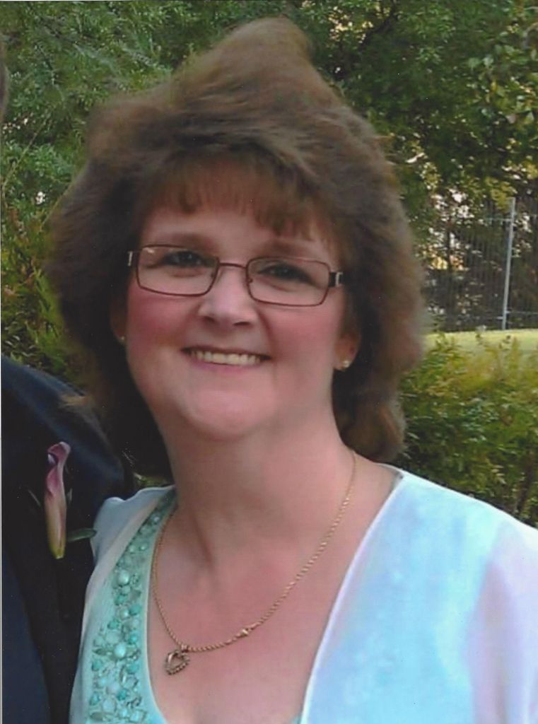 Debra "Mimi" Roberts Carlson
