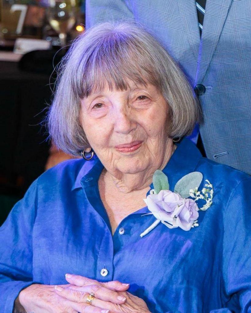 Lorena "Claire" Graham