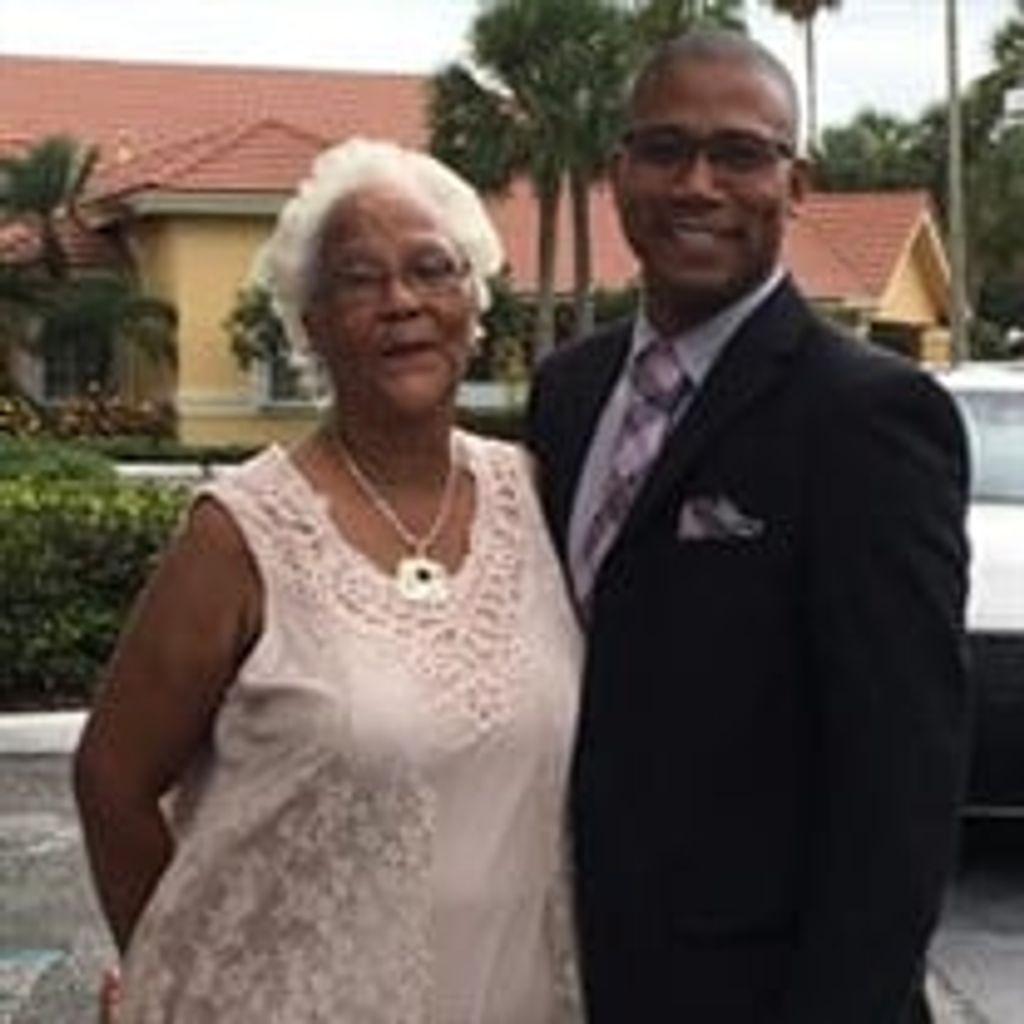 Angela Hollins