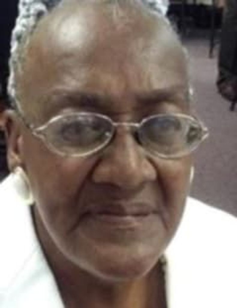 Leila Lyons Profile Photo