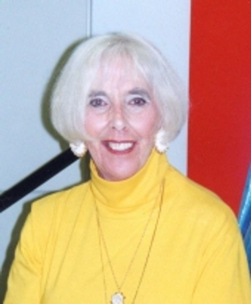 Jean E Smith