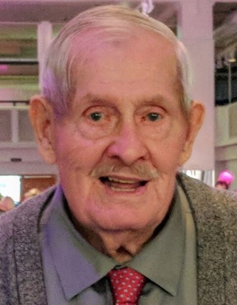 Robert Henning Hollmer