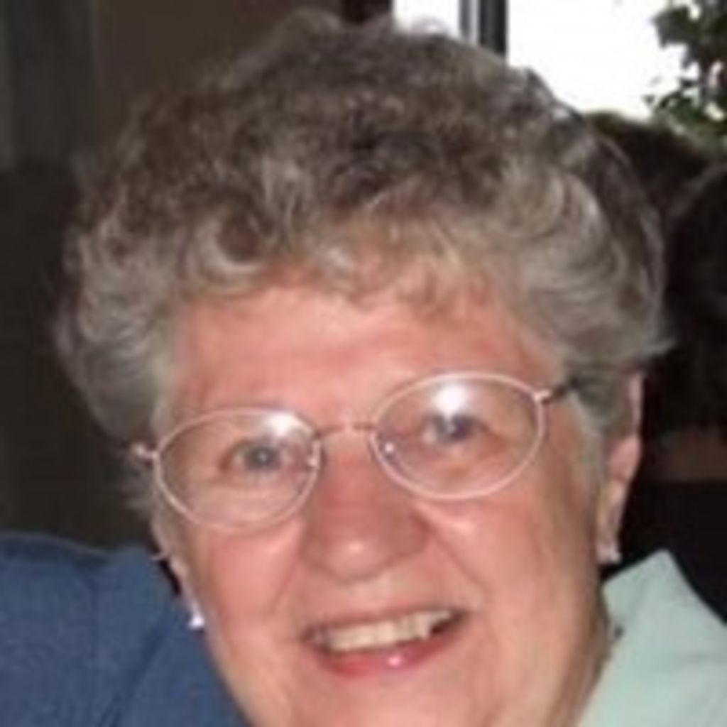 Ruth Backs Giere Brown