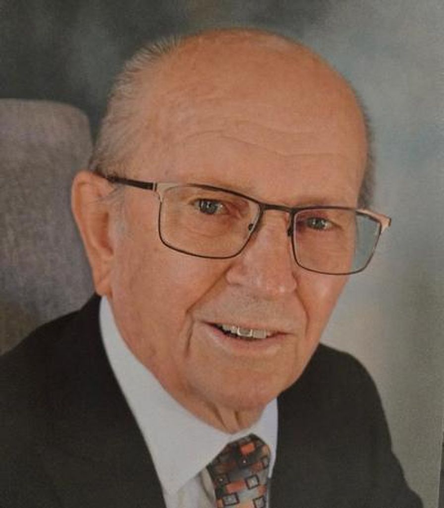 Max Moody Chenoweth Profile Photo