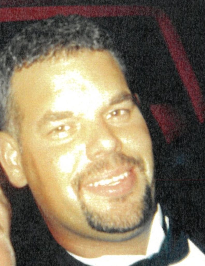 Larry Bueche