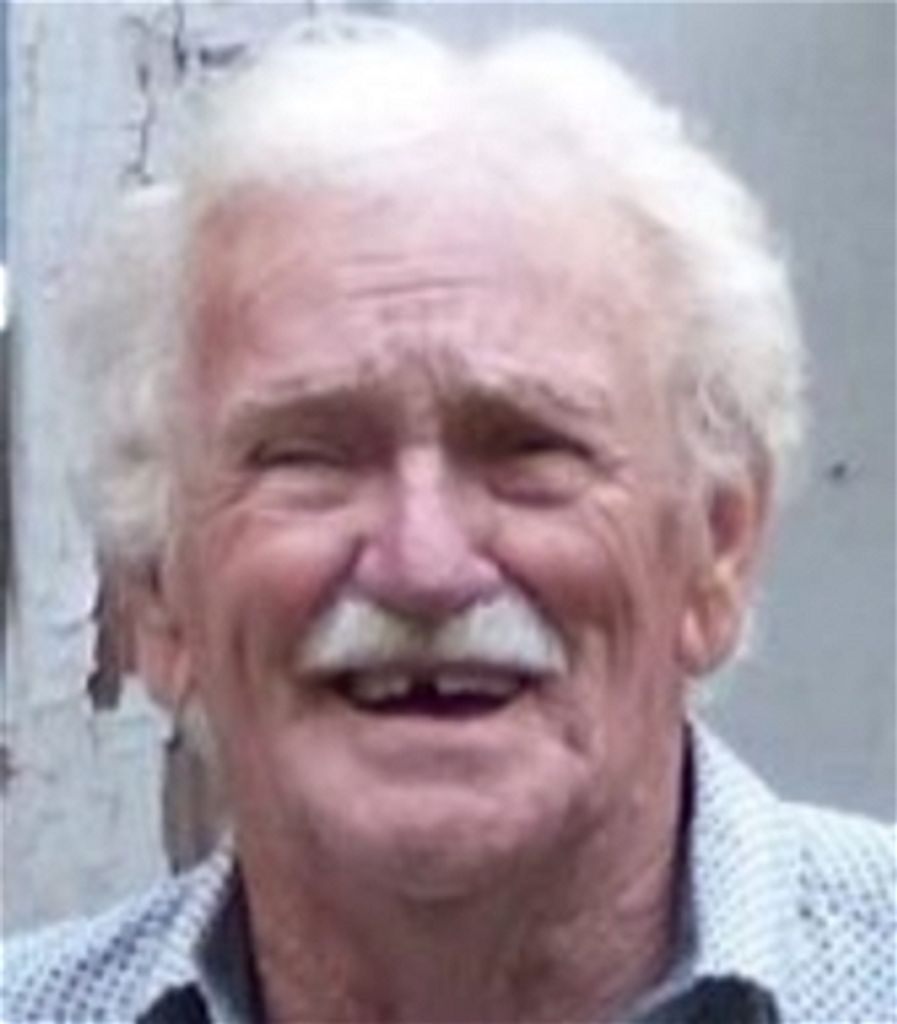 Hall Bruce Profile Photo