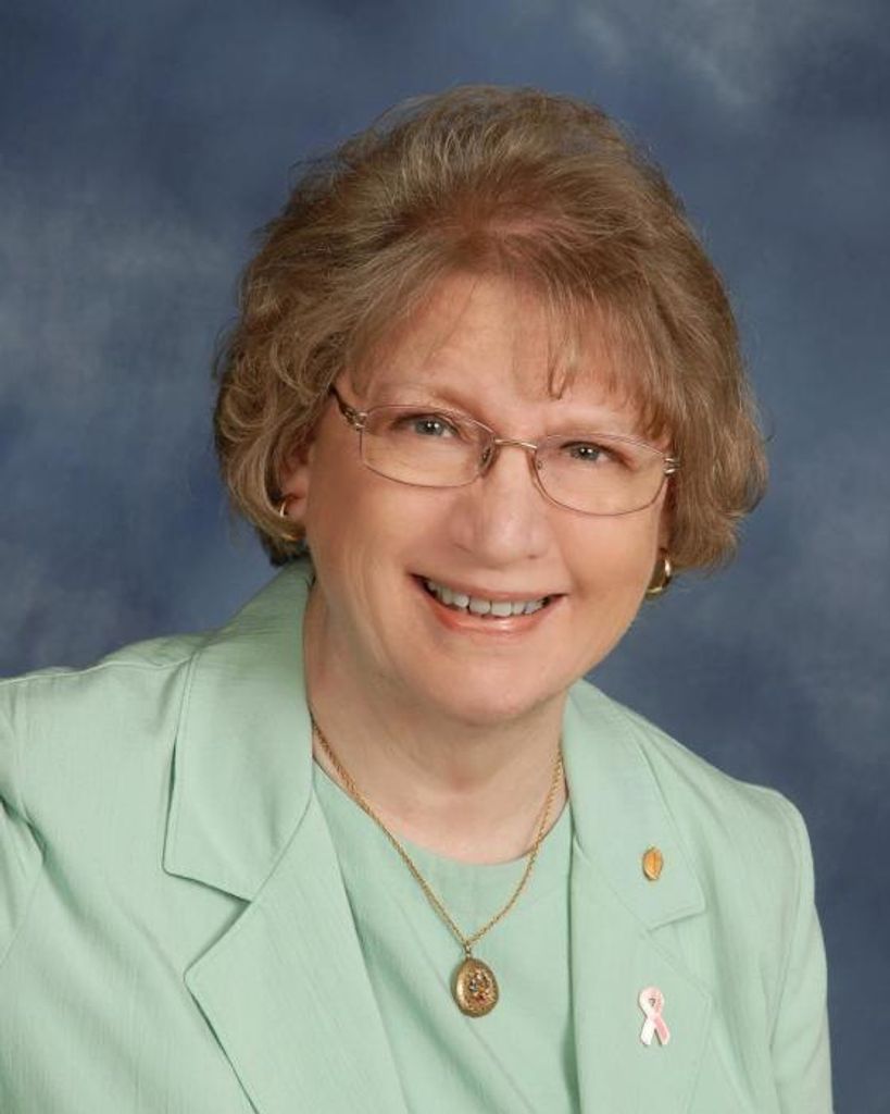 Nancy "Nan" Marie (Bickett)  Hoffenkamp Profile Photo