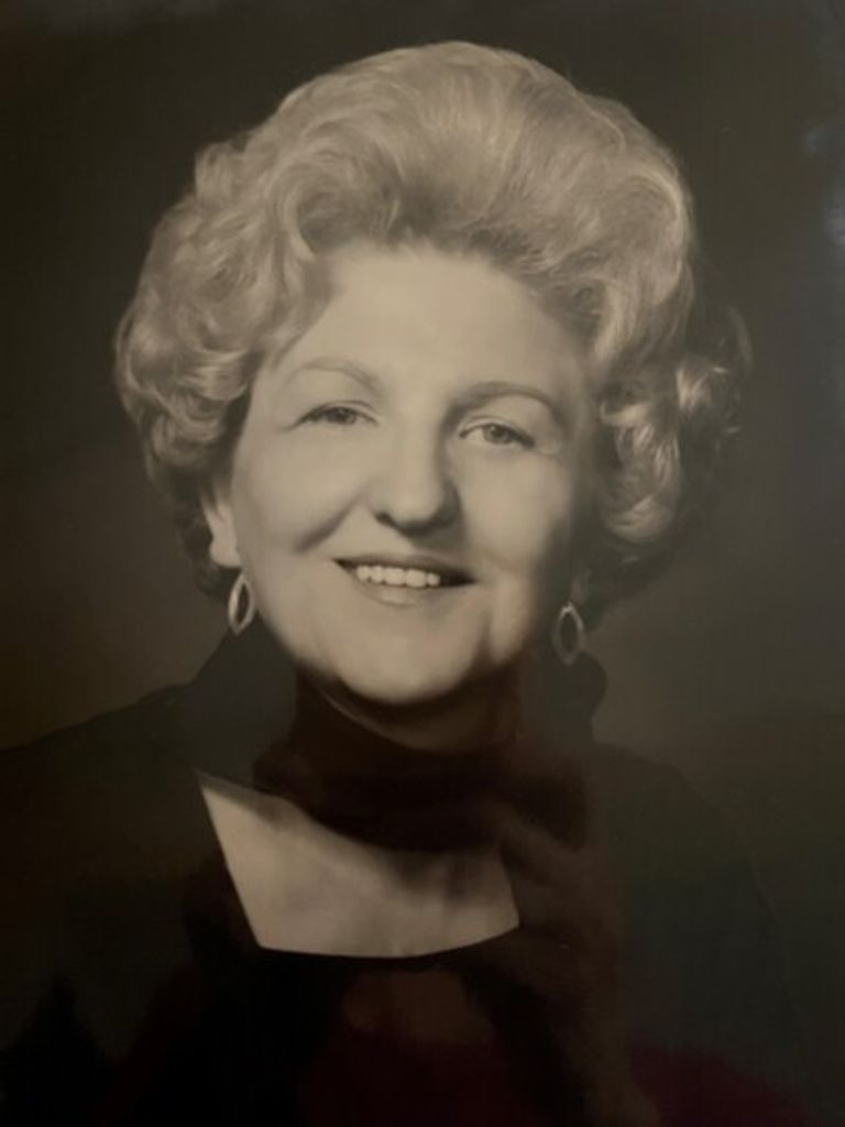 Florence Olszowka Profile Photo
