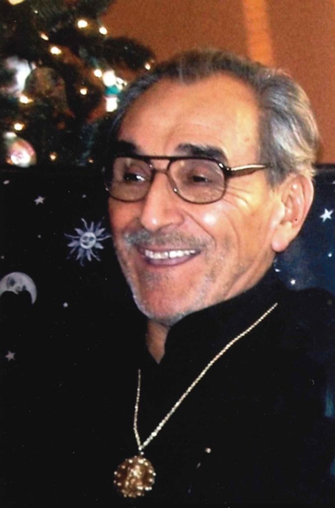 Carlos Castaneda Saenz