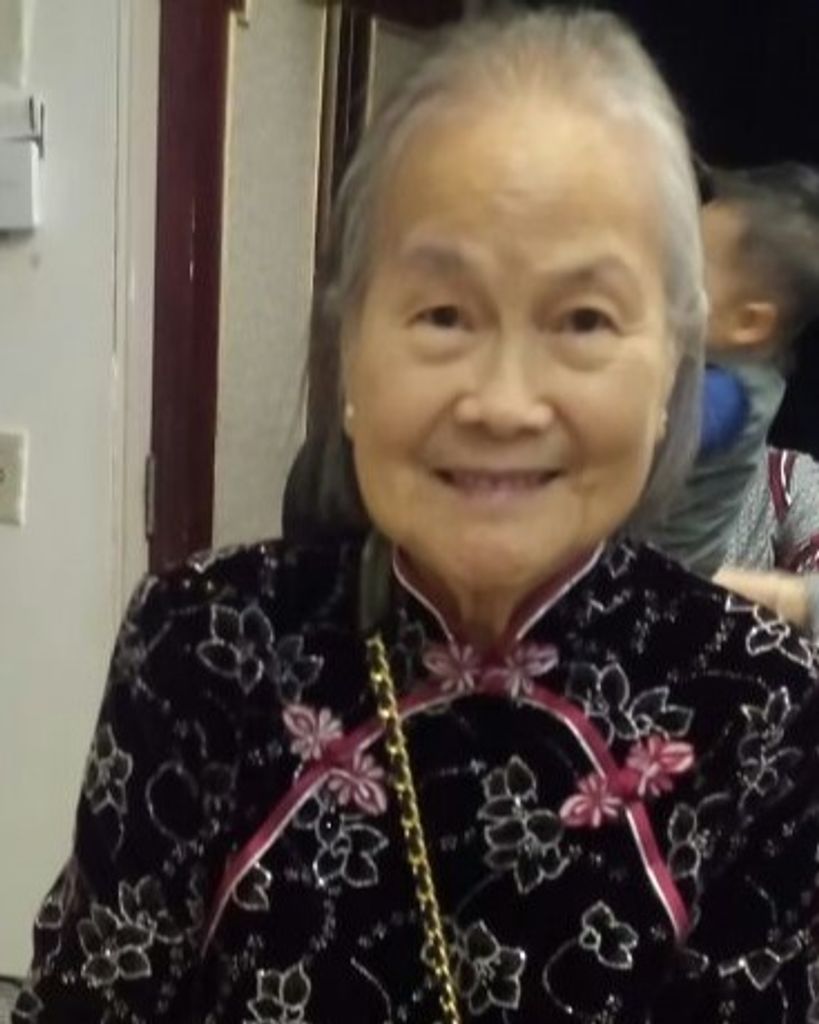 Linda Pui Yung Tom Profile Photo