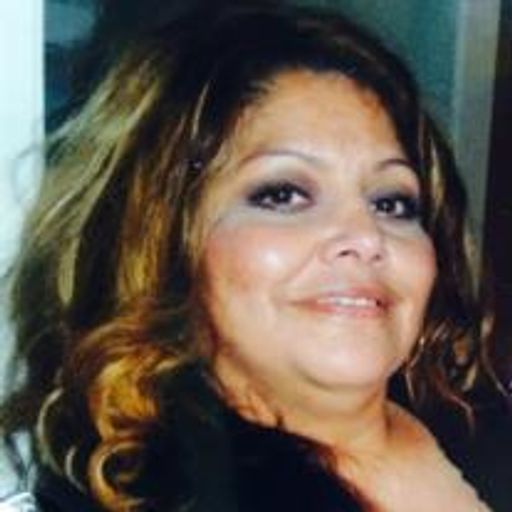 Elizabeth Acuna Profile Photo