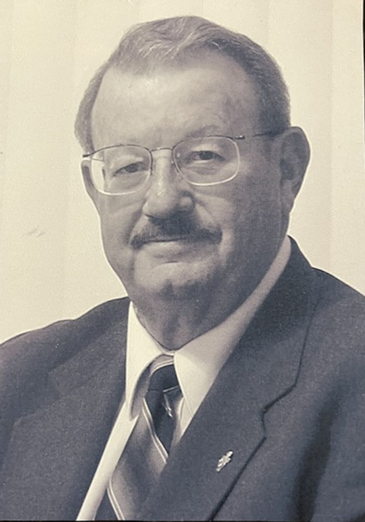 John Louis Hemel Profile Photo