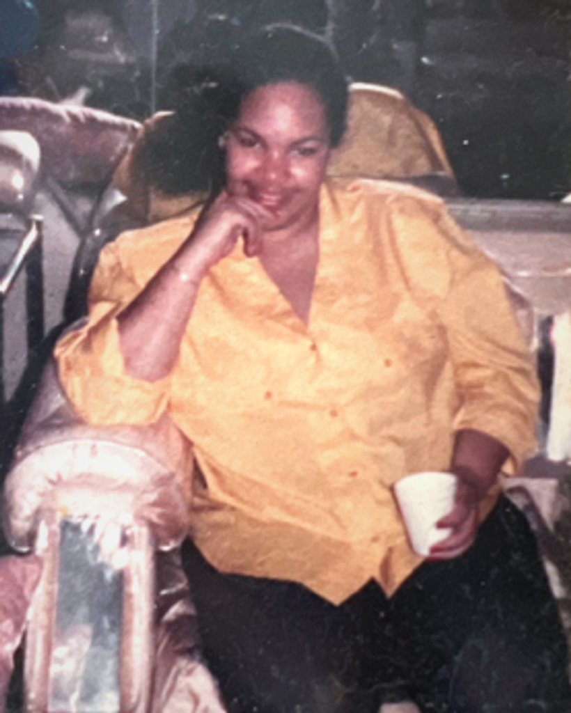 Lorna "Dainty" Ann Snape Profile Photo