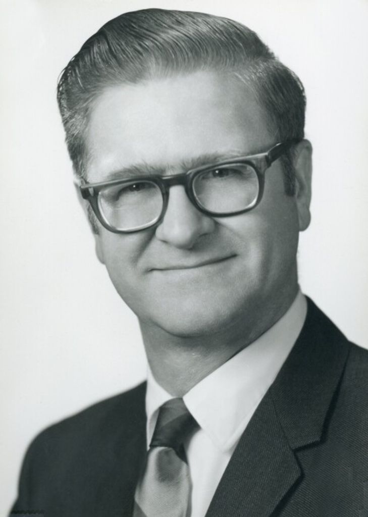 Stanley Max Hunt Profile Photo