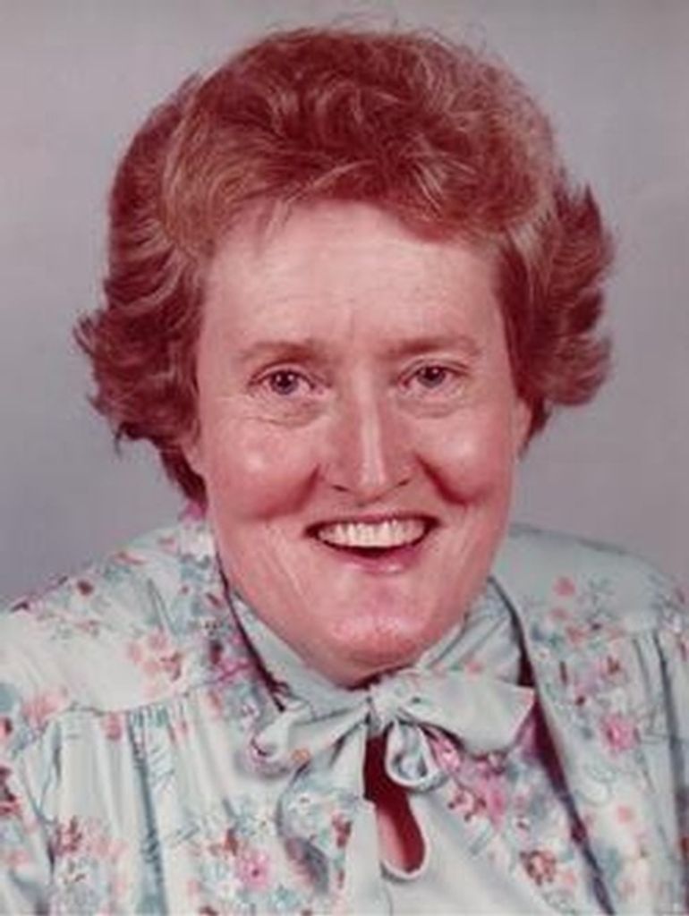 Helen "Jean" Crisp