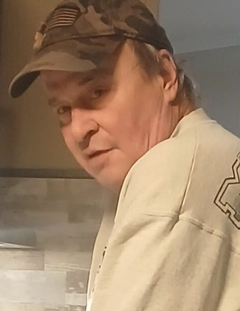 Charles Dennis Russell Profile Photo