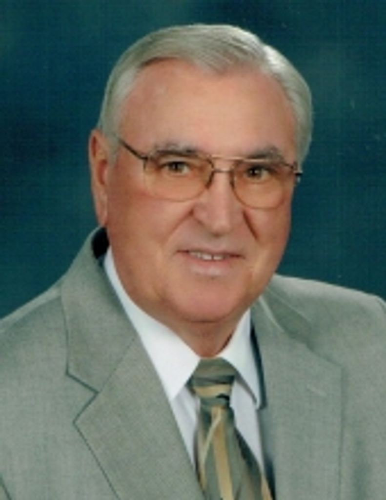 Charles  Douglas Lynn
