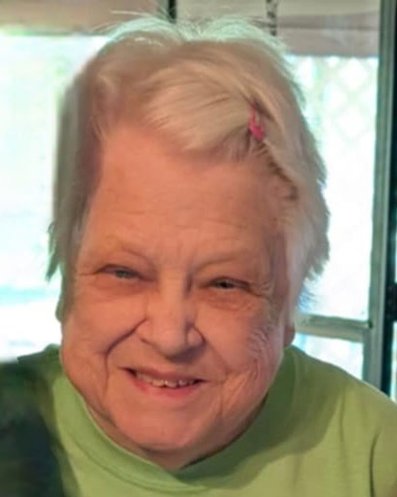 Elizabeth Sharon Lee Profile Photo