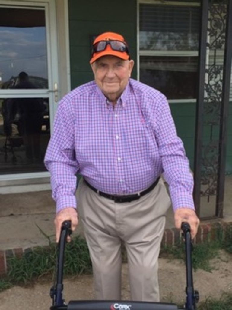 Thomas Taylor Davis, Jr. Profile Photo
