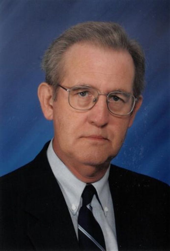 Roger L. Kelly Profile Photo