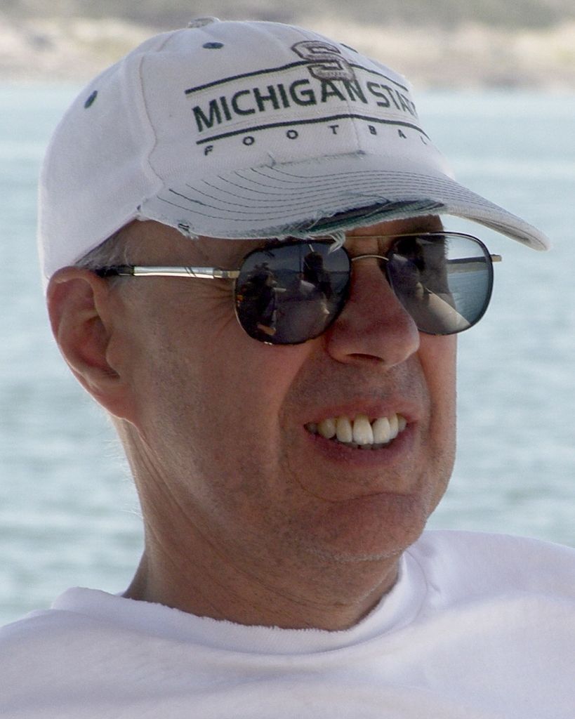 Bruce Robert Crew Profile Photo