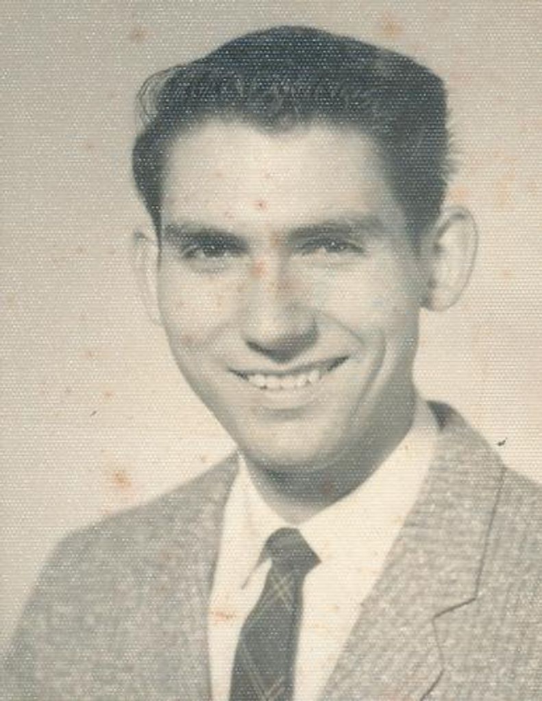 Louis King Profile Photo