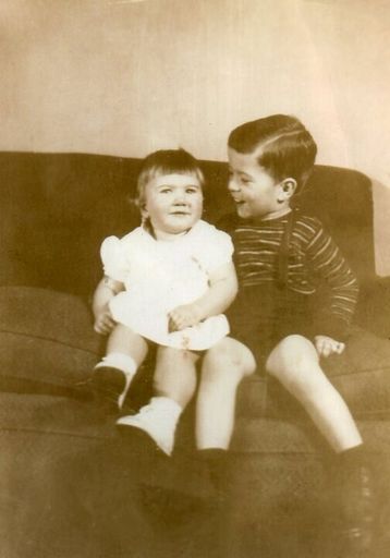 Phyllis Jordan photo gallery thumbnail 47 of 76