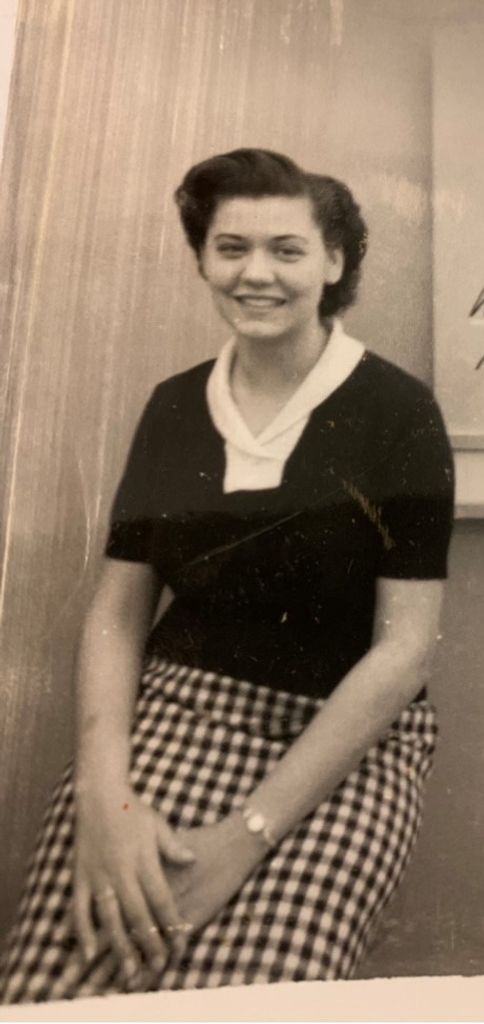 Gloria J. Dahlgren Profile Photo