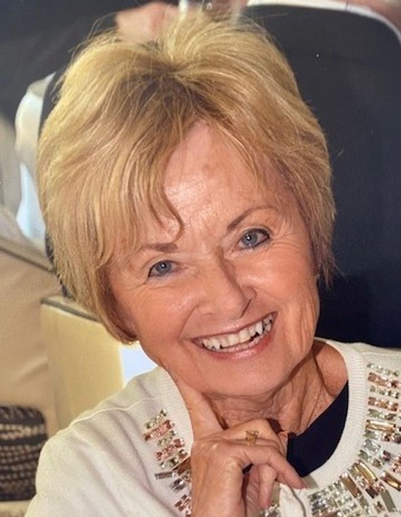 Carolyn Giles