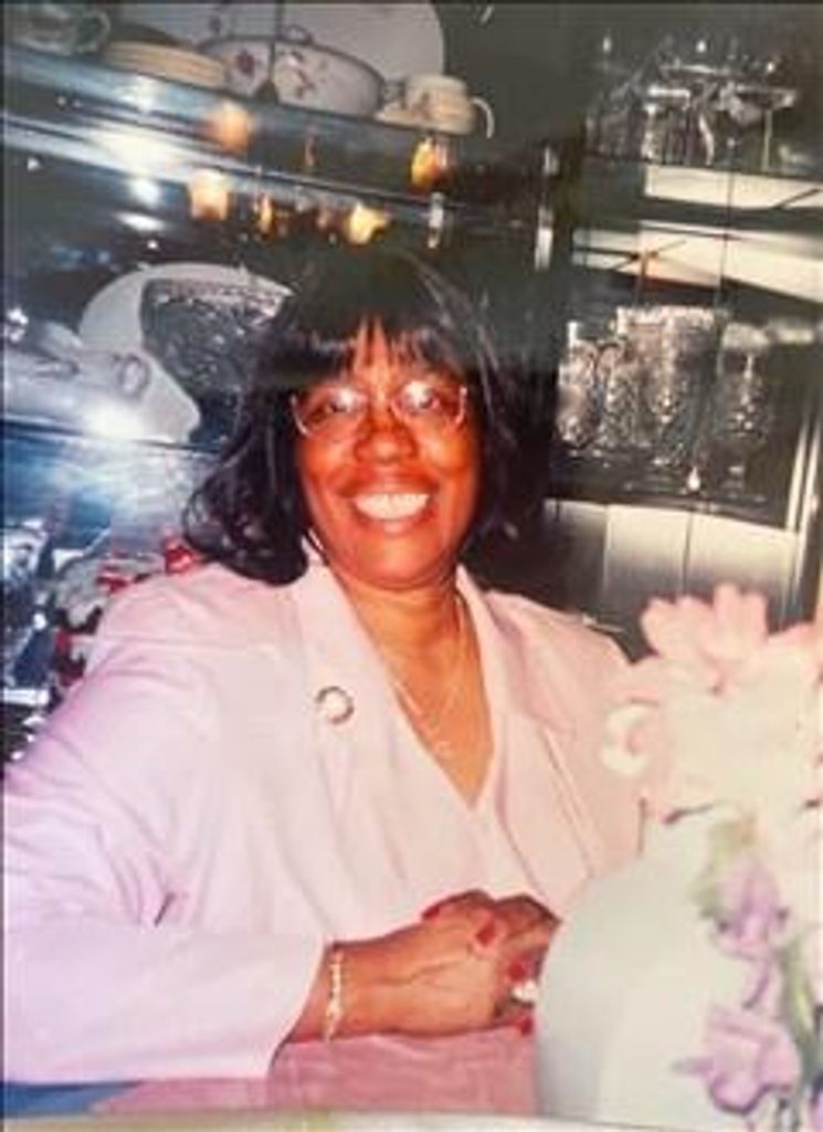 Dora Mae Alexander Profile Photo