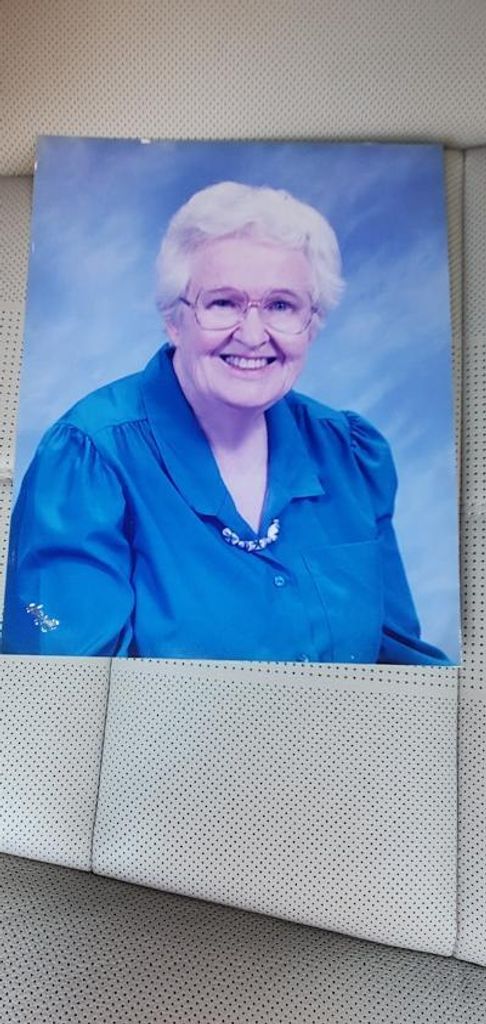 Ramona Ray Woodson Profile Photo
