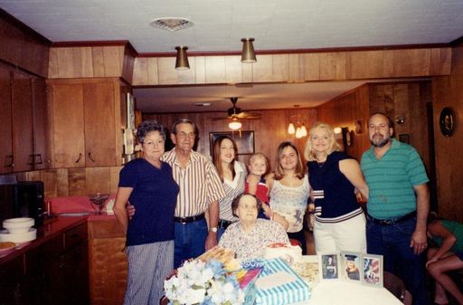 Linda Varnado Legnon photo gallery thumbnail 32 of 86
