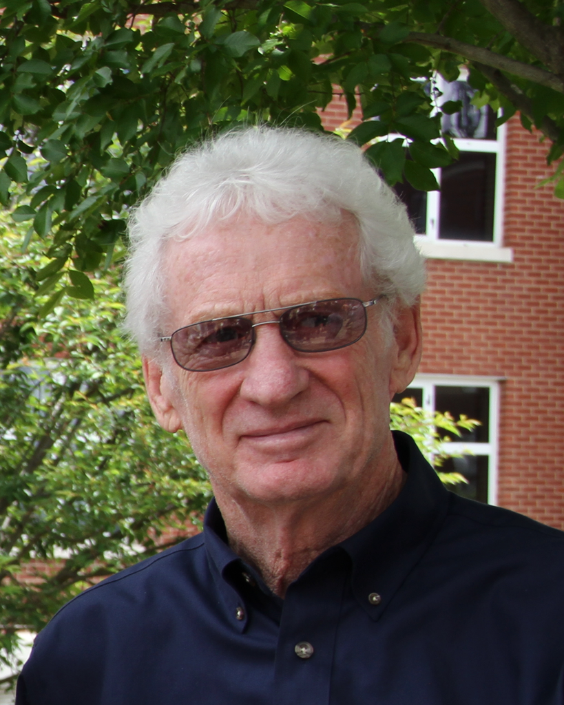 Robert R. "Bob" Woodard
