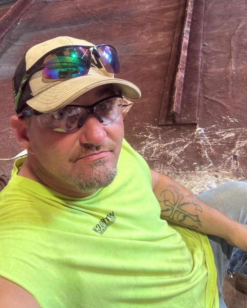 Ryan Ray White Profile Photo