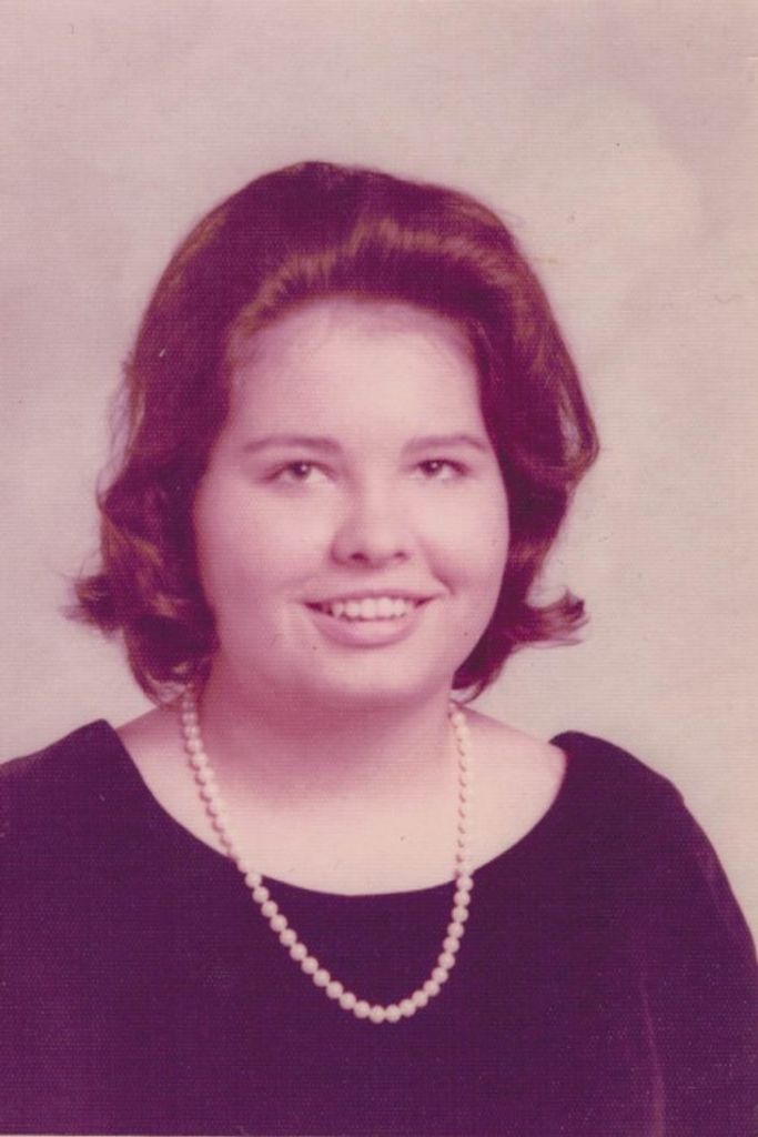 Bonnie Rhodes